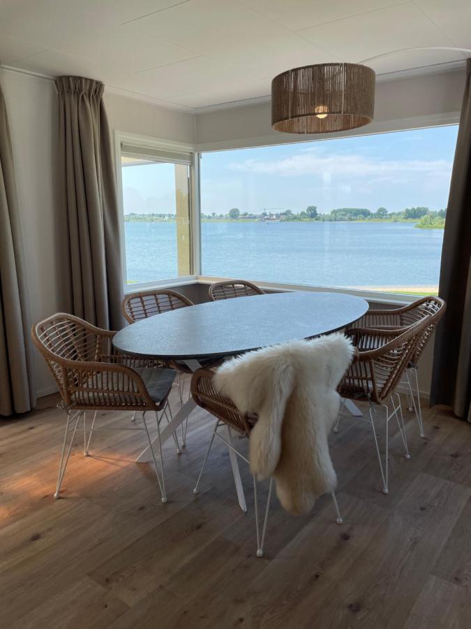 Luxe Chalet Direct Aan Het Water Met Strand Lith Dış mekan fotoğraf